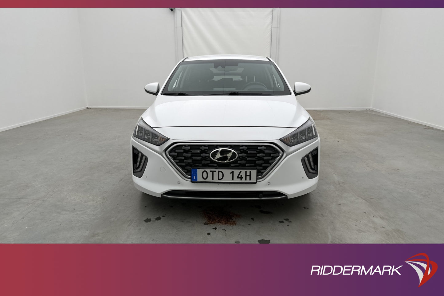 Hyundai Ioniq Plug-in 164hk Trend Värm Kamera Navi Rattvärme