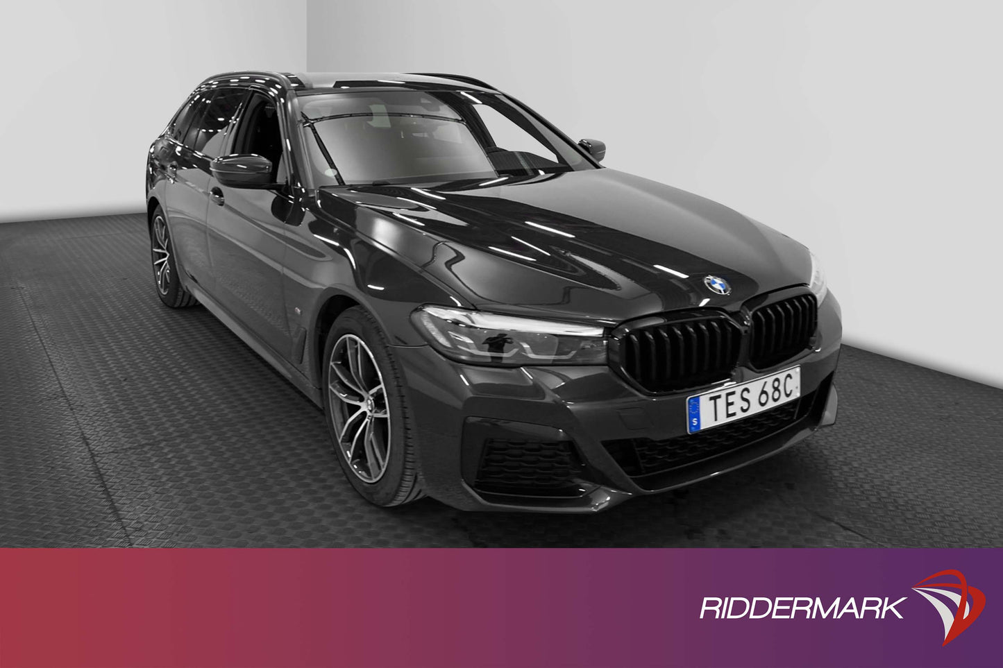 BMW 520 d xDrive 190hk M-Sport Cockpit Värm Navi B-Kam Drag