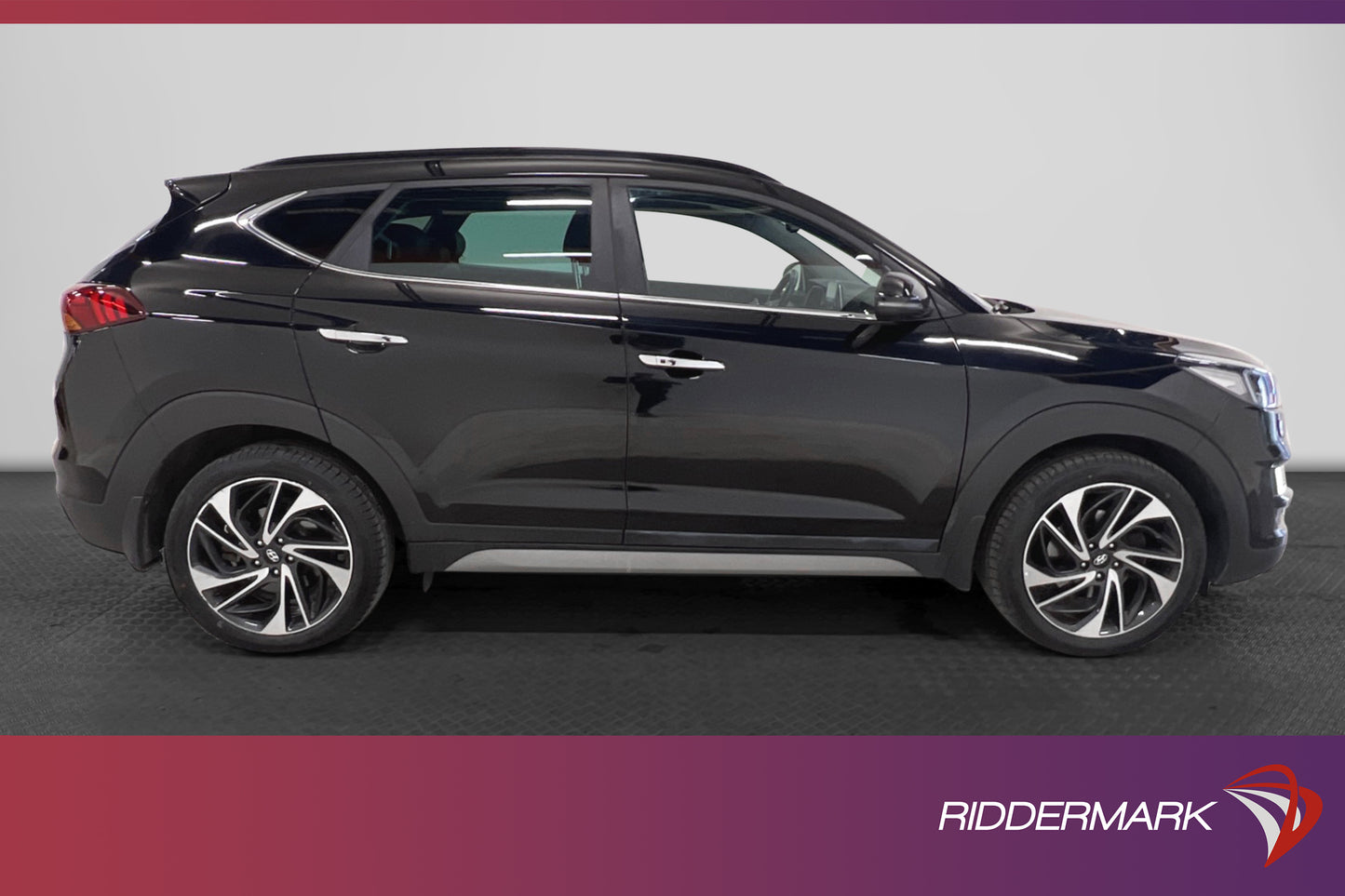 Hyundai Tucson 1.6 T-GDI 4WD Premium Pano 360° Navi Skinn