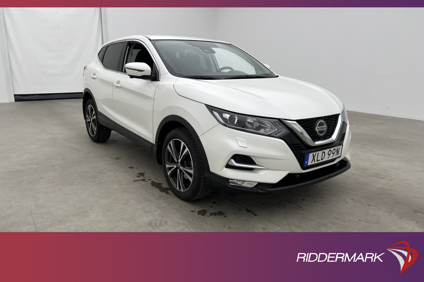 Nissan Qashqai 1.3 DIG-T 160hk N-Connecta 360° Navi Keyless