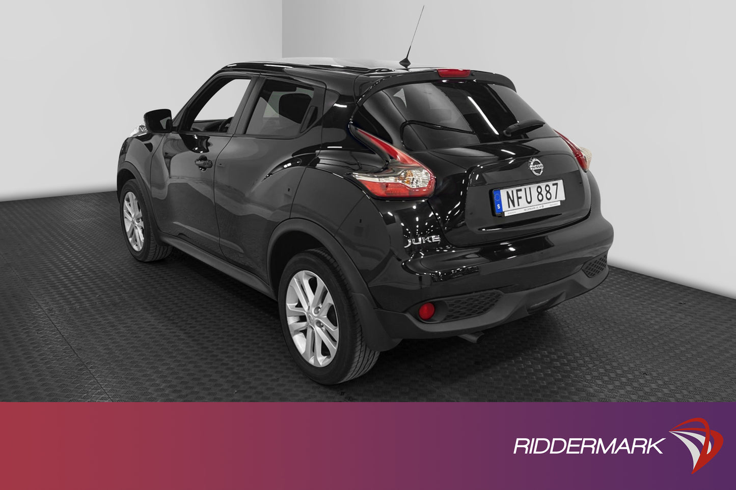 Nissan Juke 1.2 DIG-T 115hk Navi B-Kam Välservad Låg Skatt