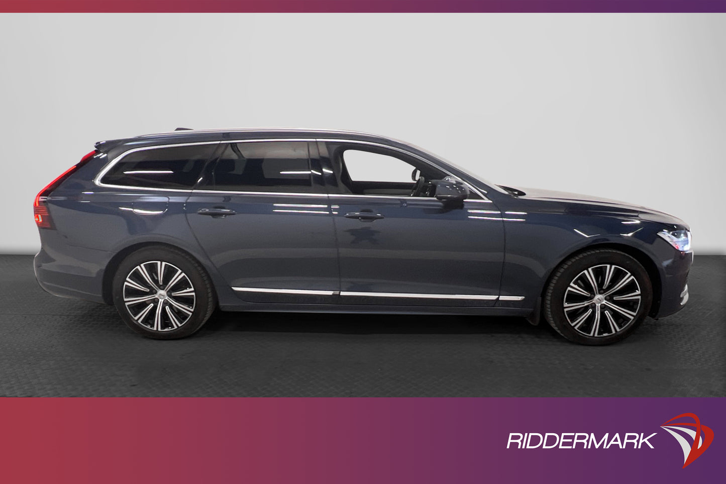 Volvo V90 T6 AWD Recharge TwEn 340hk Momentum Dragkrok H/K