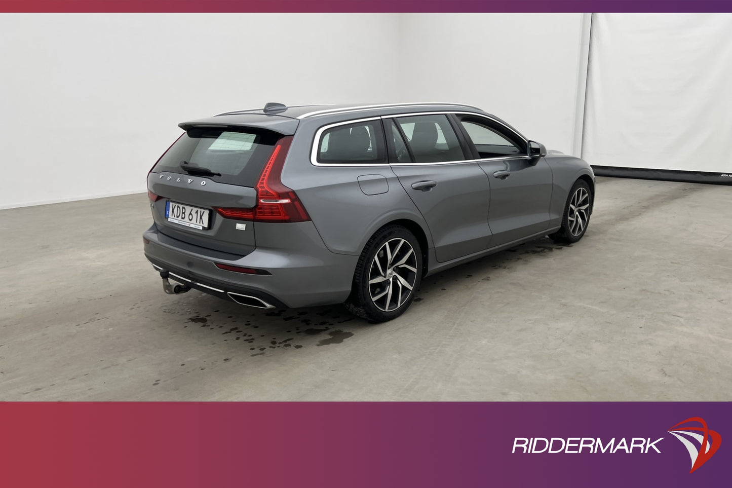 Volvo V60 T8 Recharge 392hk Inscription Kamera H/K Drag Skin