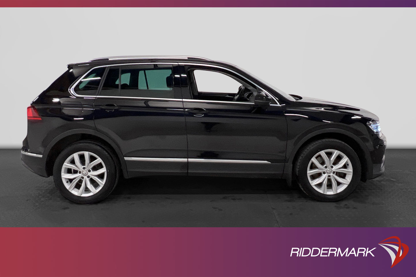 Volkswagen Tiguan 2.0 TDI 4M Premium Pano D-värme  B-kamera