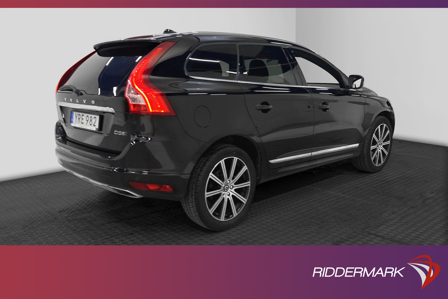 Volvo XC60 D5 AWD 220hk Classic Summum Pano H/K  Navi B-Kam