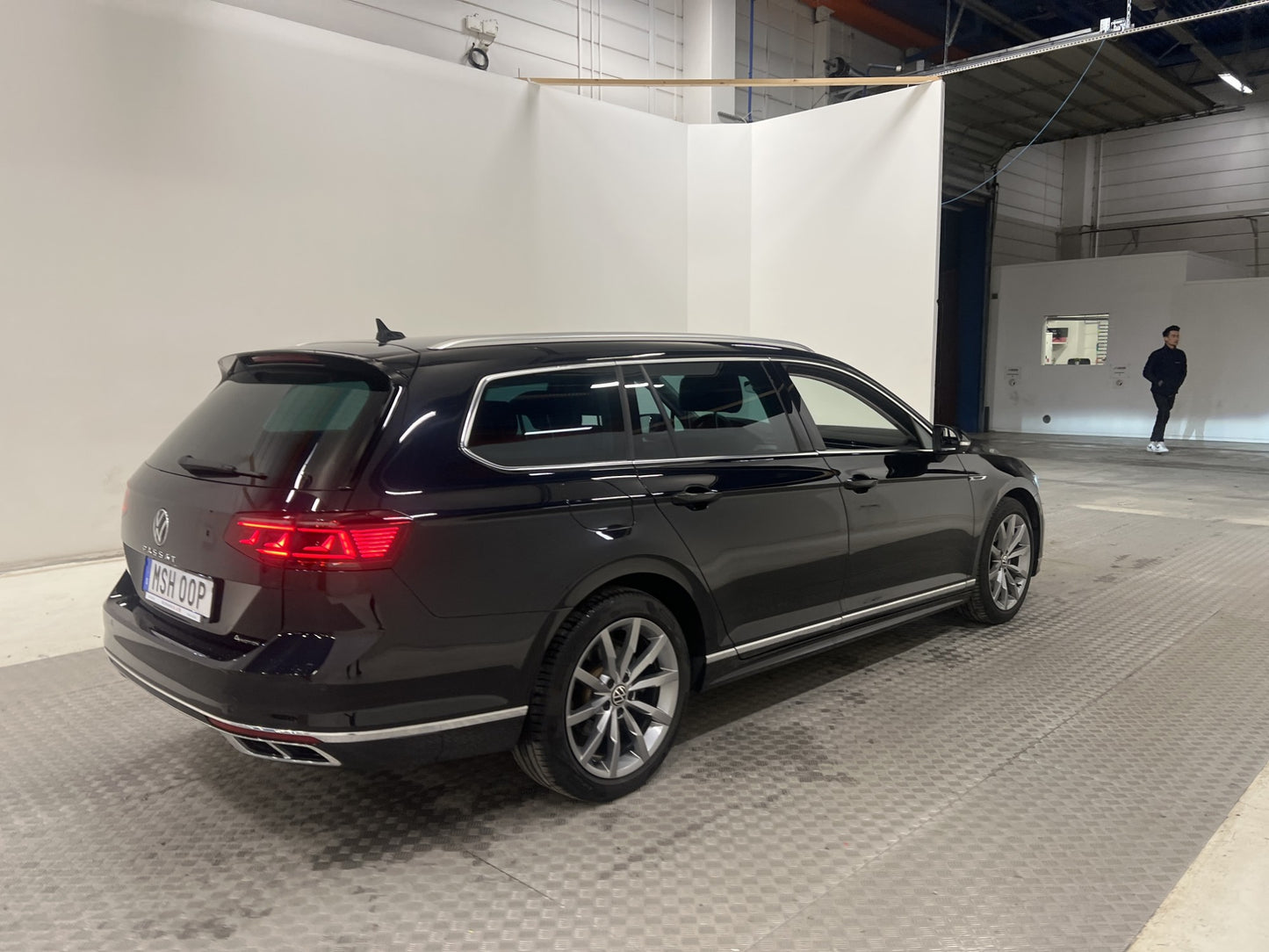 Volkswagen Passat 2.0 TDI 4M 200hk R-line D-värm Kamera Drag