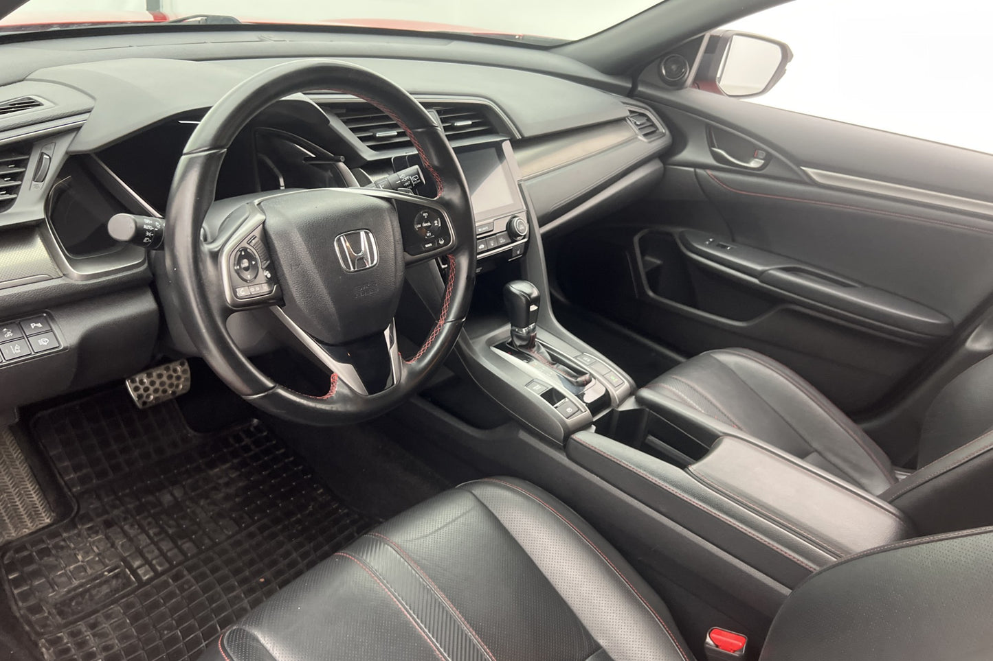 Honda Civic 1.0 CVT 126hk Dynamic Kamera Navi Skinn