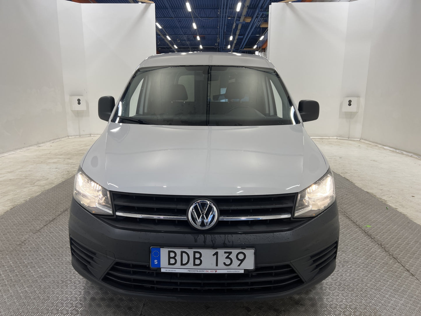 Volkswagen Caddy 1.6TDI Dragkrok Värmare V-Inredd