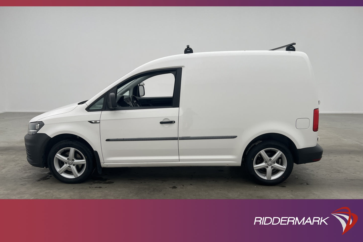 Volkswagen Caddy 2.0TDI DSG Värmare Dragkrok PDC Moms