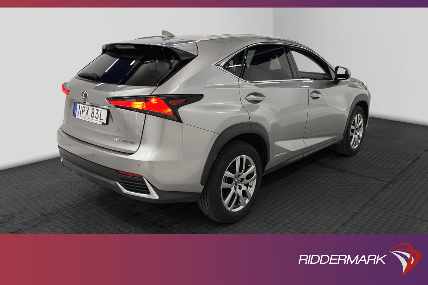 Lexus NX 300h AWD 2.5 197hk 1 Ägare B-kamera Ventilerade