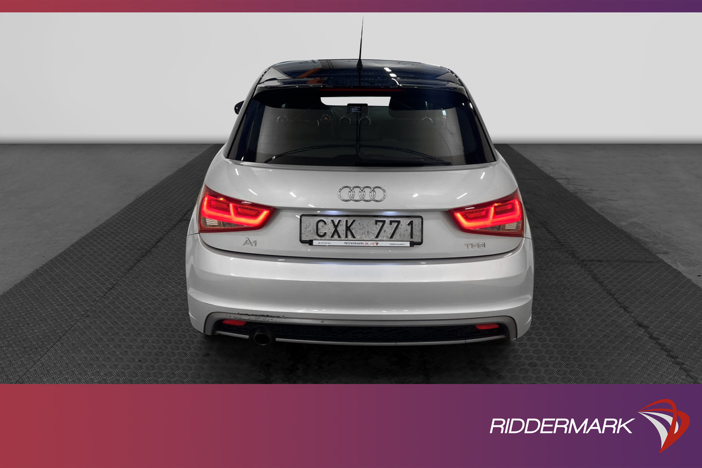 Audi A1 Sportback 1.2 TFSI 86hk S-Line Nybesiktad Nyservad