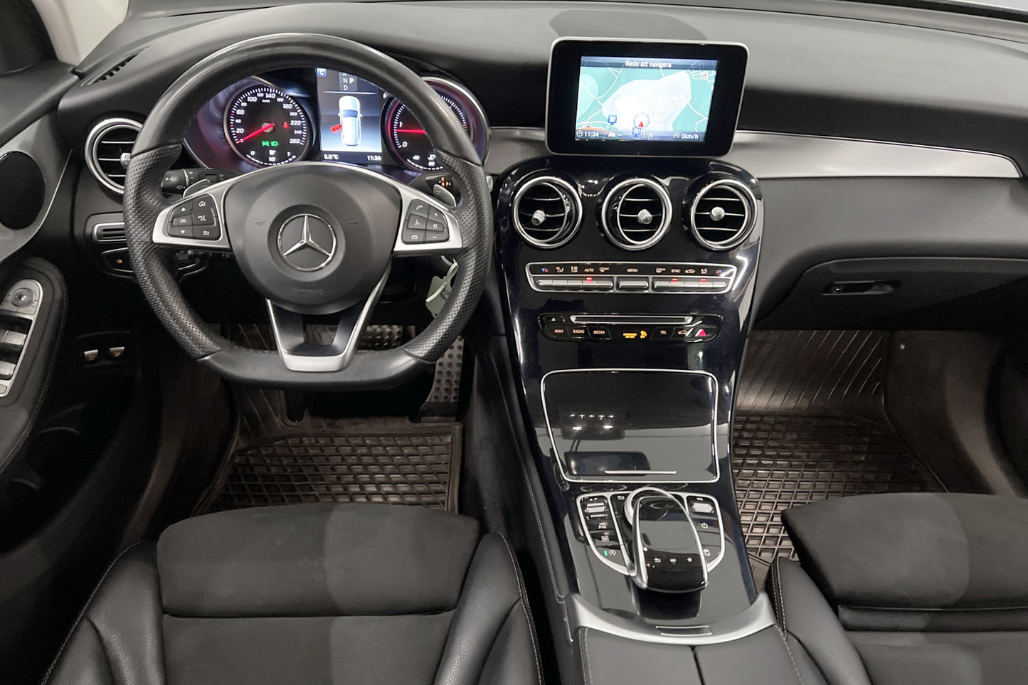 Mercedes-Benz GLC 220 d 4M 170hk AMG B-kamera Navi Drag PDC