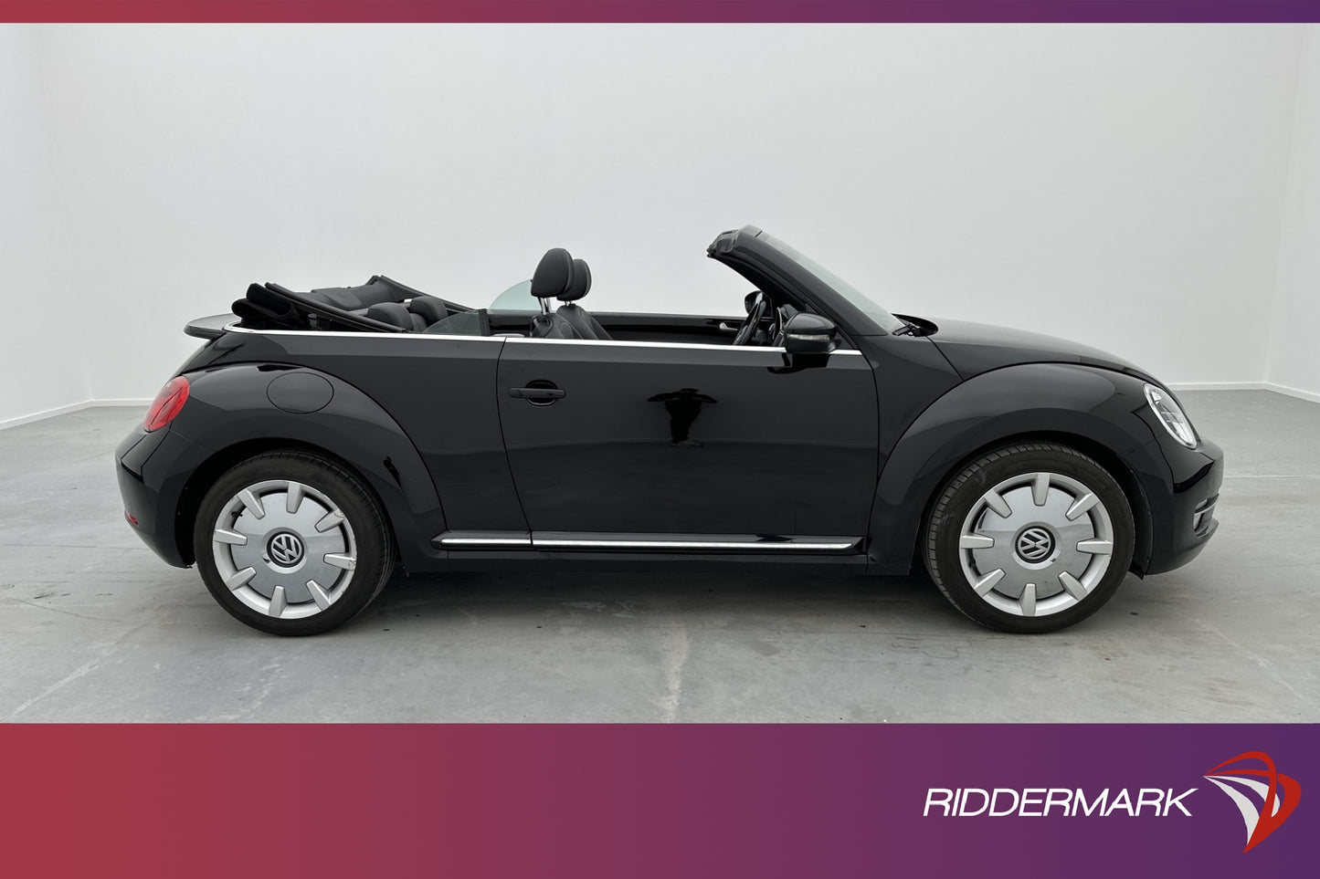 Volkswagen Beetle Cabriolet 1.2 TSI Design+ PDC Skinn 105hk