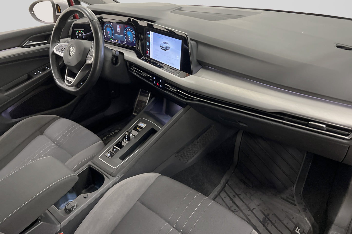 Volkswagen Golf Alltrack 2.0 TDI 200hk 4M DVärm Cockpit Pano