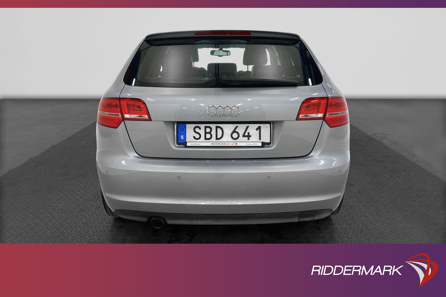 Audi A3 2.0 TDI S Tronic 140hk S-Line Värmare Bose Välservad