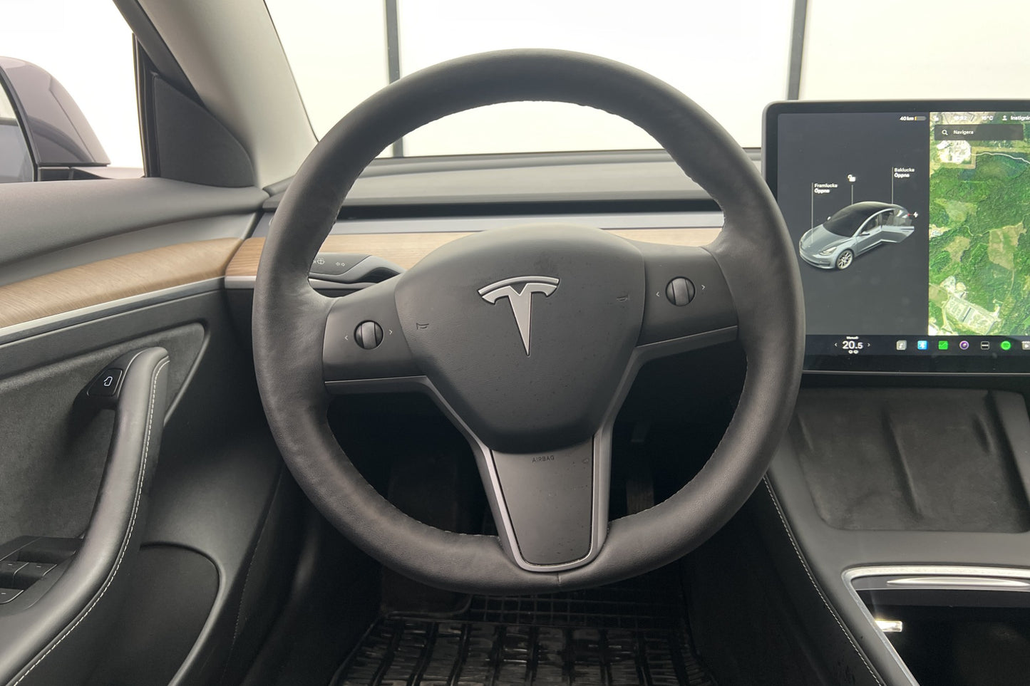 Tesla Model 3 Standard Range Plus En-Bruk Drag Sv.Såld MOMS