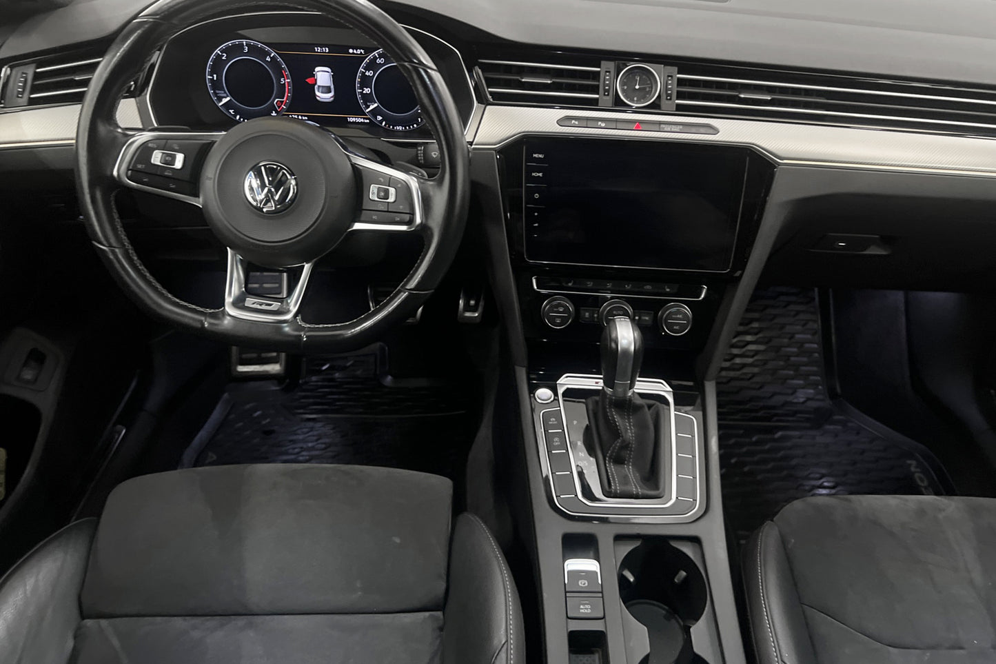 Volkswagen Arteon TDI 4M 240hk R-Line Pano Dynaudio Cockpit