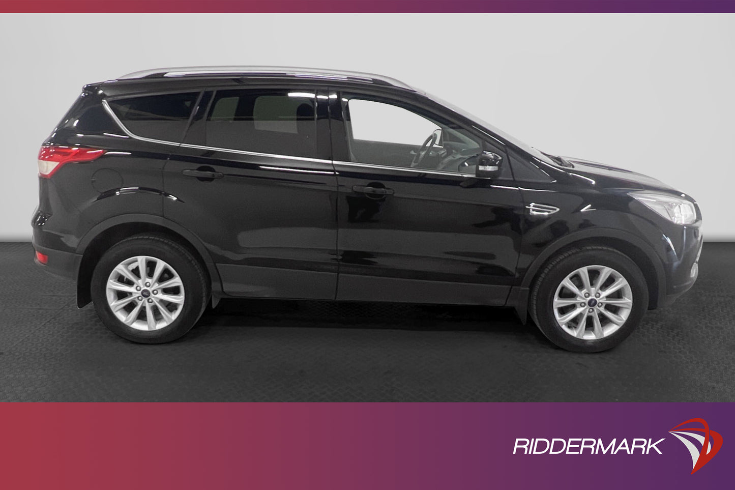 Ford Kuga 2.0 TDCi 150hk AWD M-Värm Uppvärmd Vindruta Drag