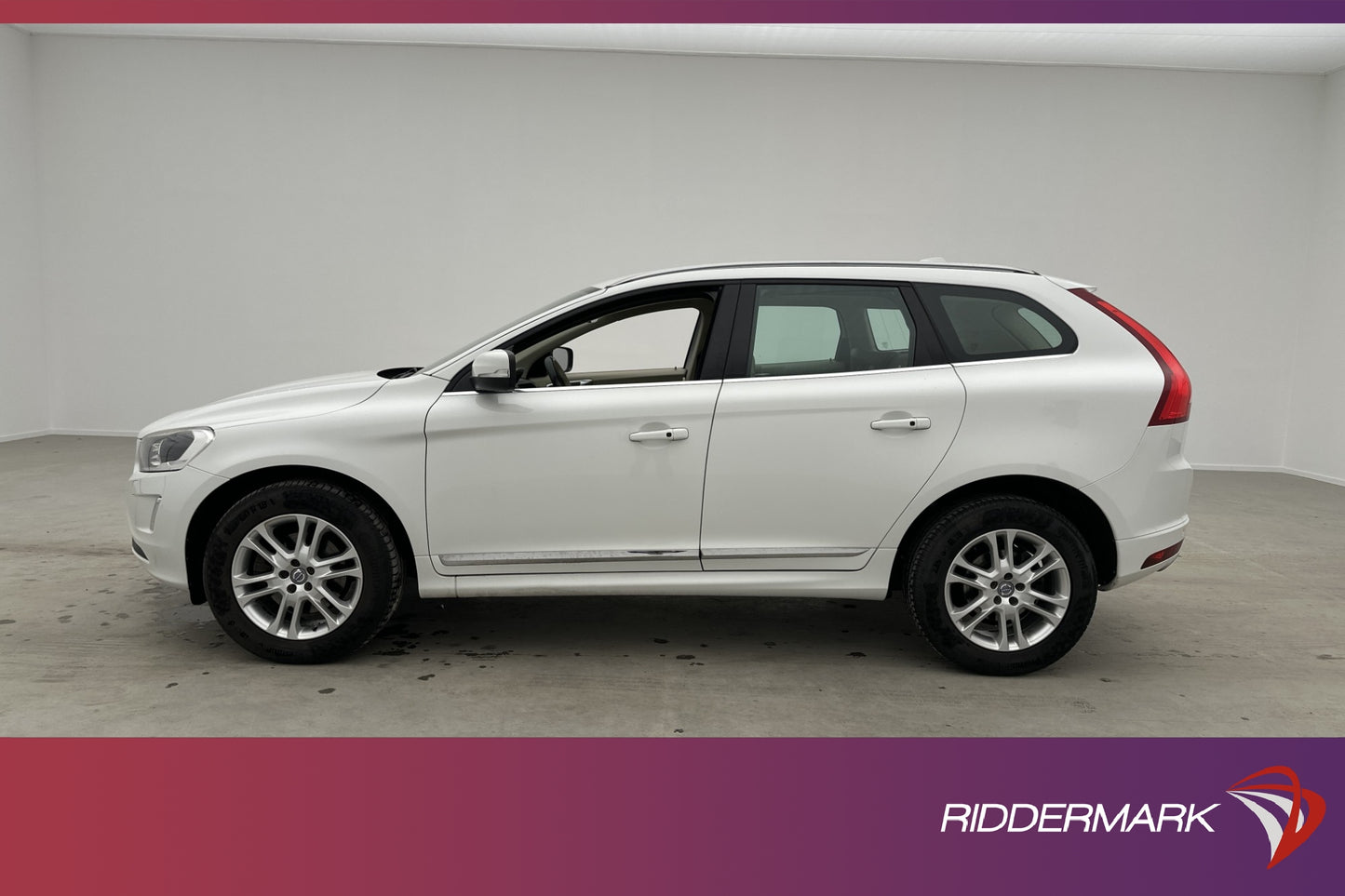 Volvo XC60 D4 181hk Summum Skinn Elstol Sensorer Drag