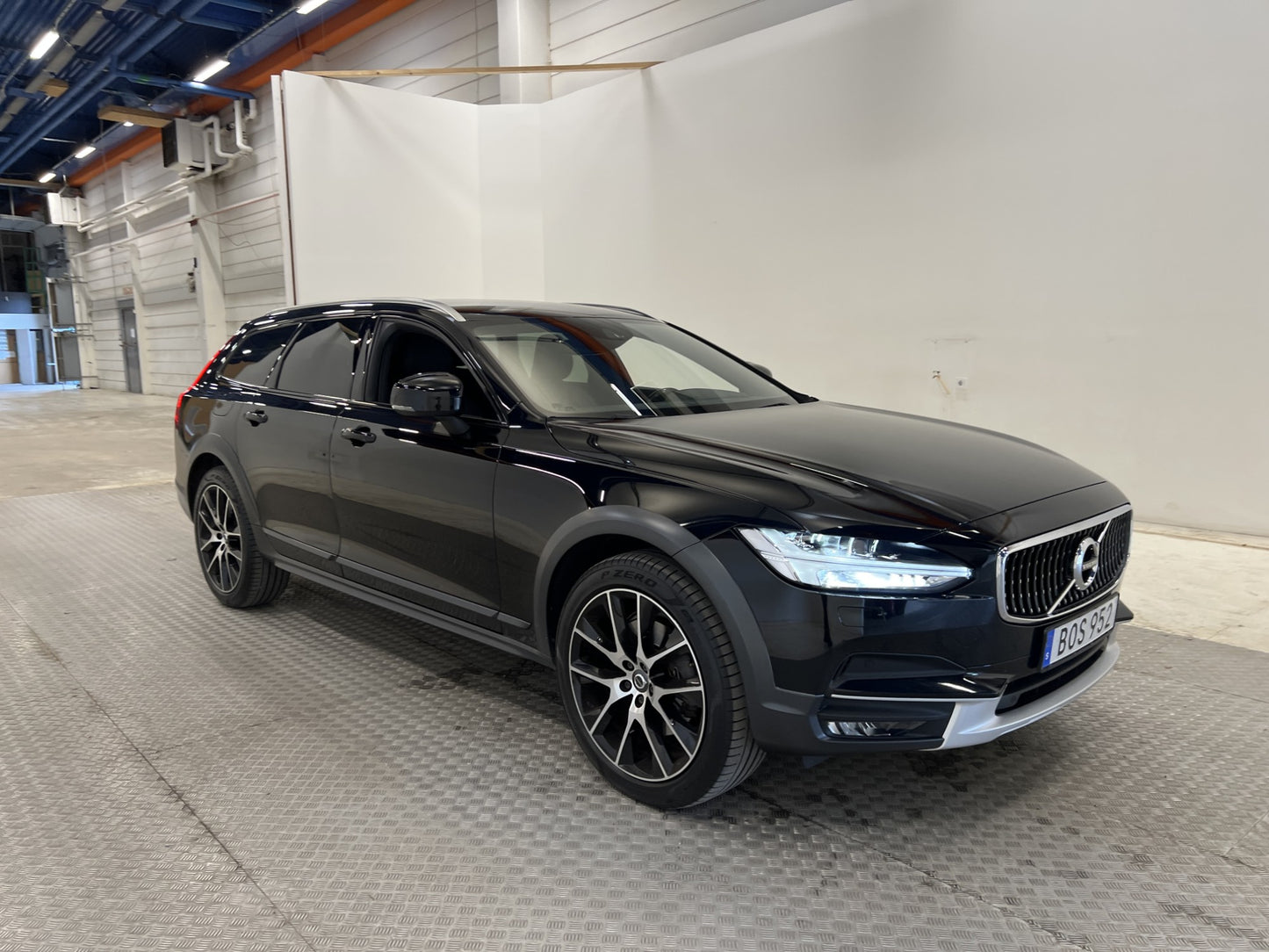 Volvo V90 Cross Country T5 AWD 250hk Inscription VOC B-Värm Drag