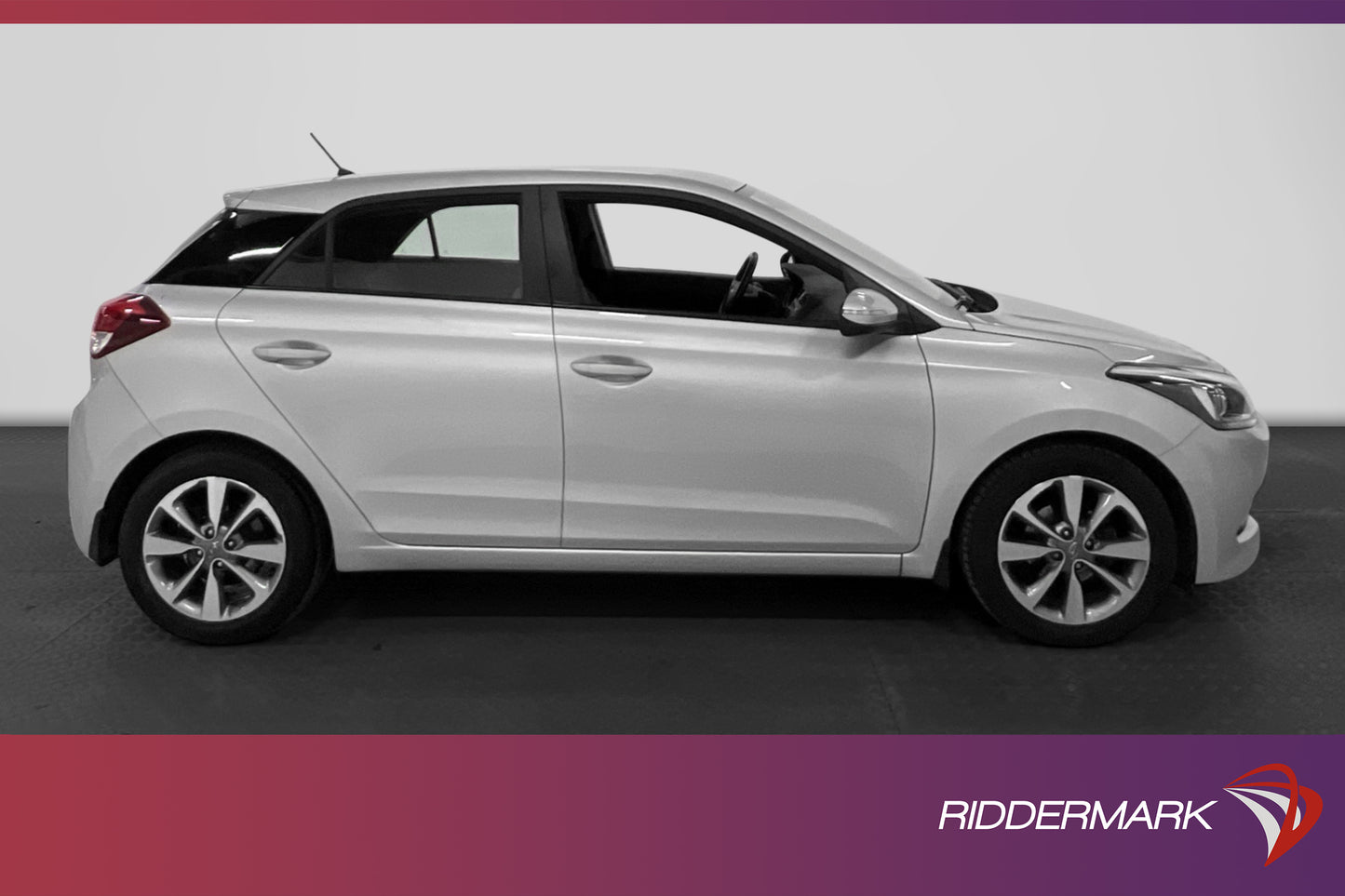 Hyundai i20 1.2 84hk Komfort Värm Sensorer Rattvärme Välserv