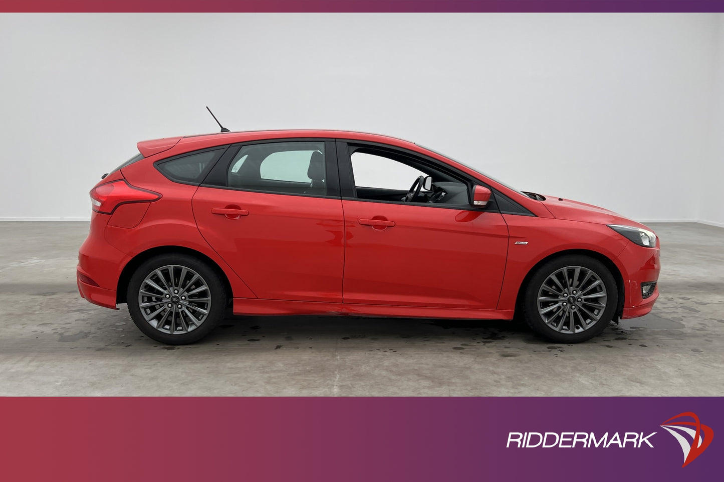 Ford Focus 1.0 EcoBoost 125hk ST-Line Sensorer 0,47L/mil