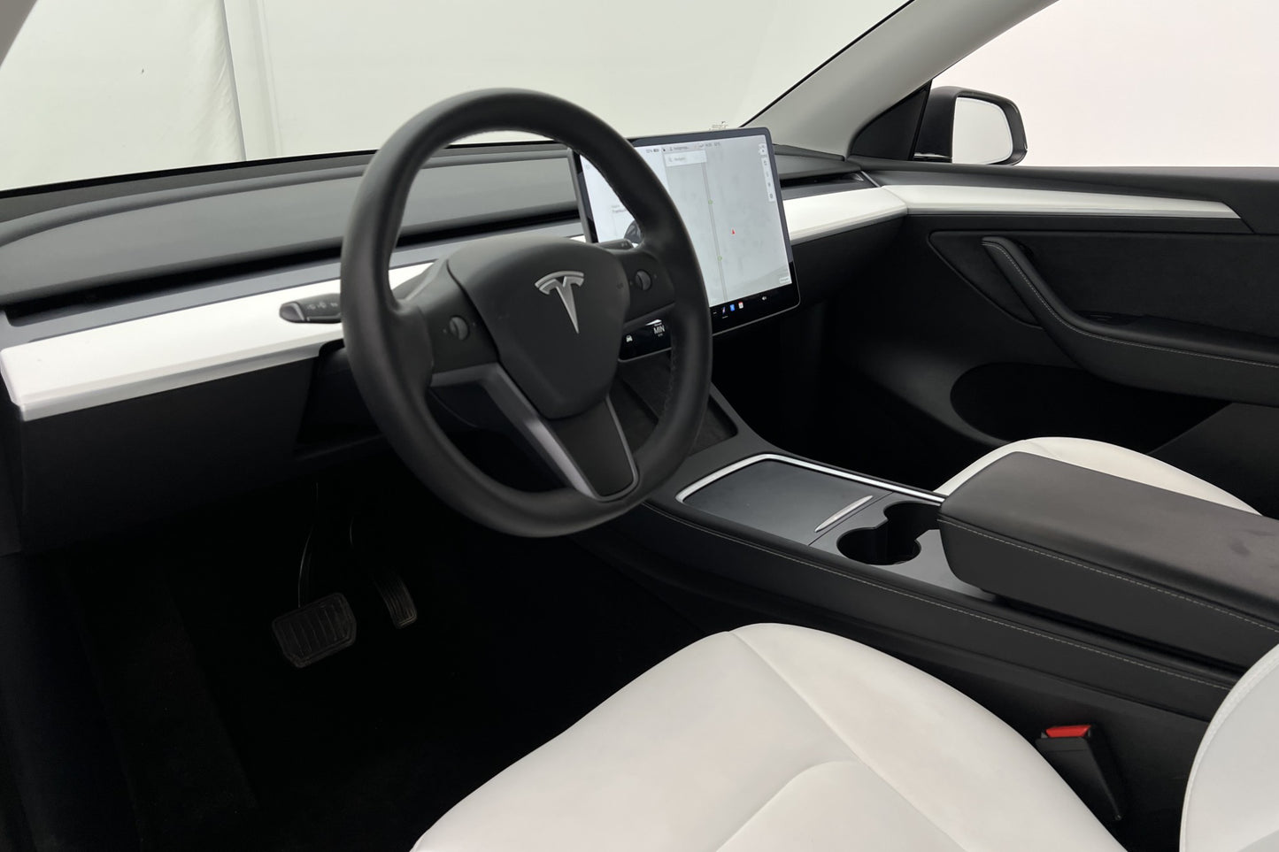 Tesla Model Y Long Range AWD En-brukare Sv.Såld MOMS