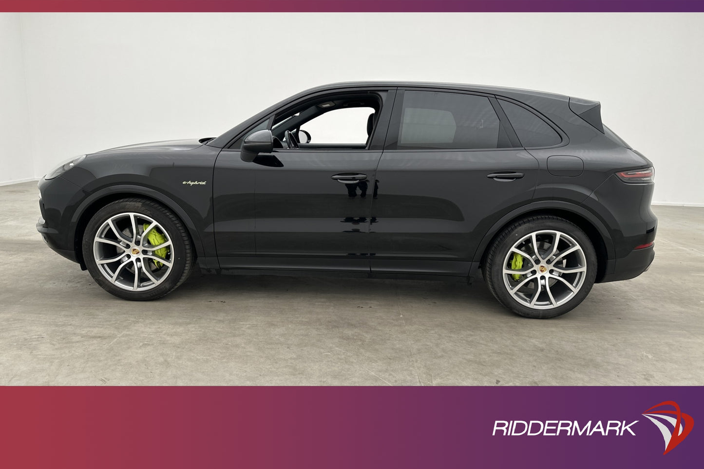 Porsche Cayenne E-Hybrid 462hk Chrono PASM Kamera Navi MOMS