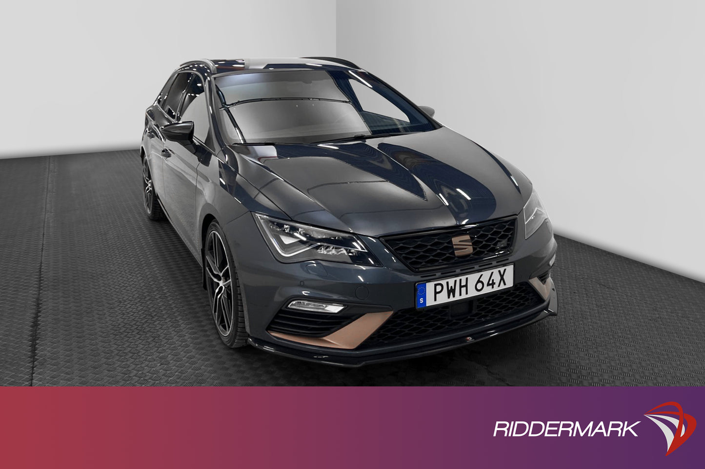 SEAT Leon Cupra ST 4Drive 300hk Cockpit Beats DCC Kamera