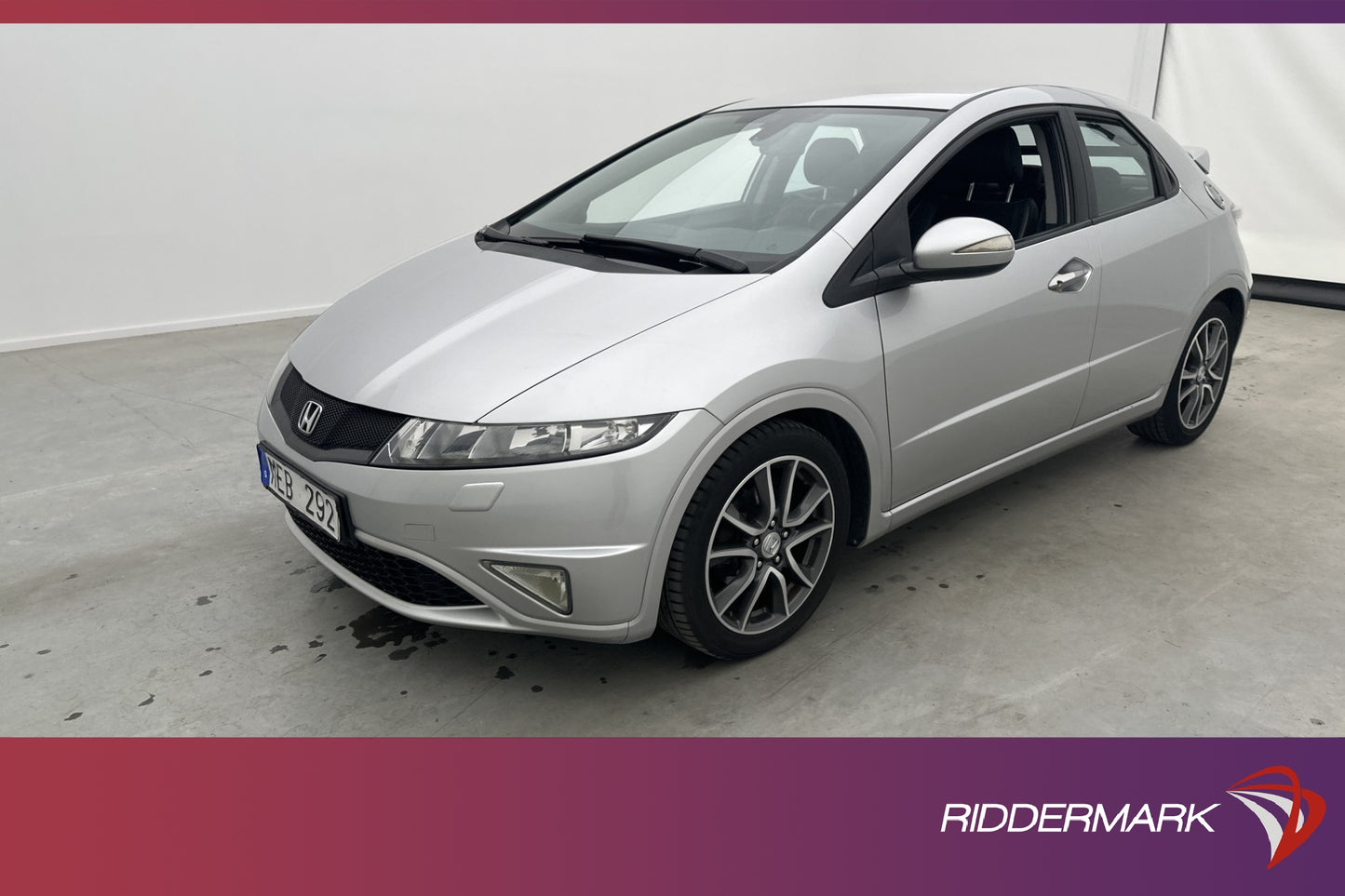 Honda Civic 1.8 i-VTEC 140hk Sport Sensorer Alcantara/Skinn