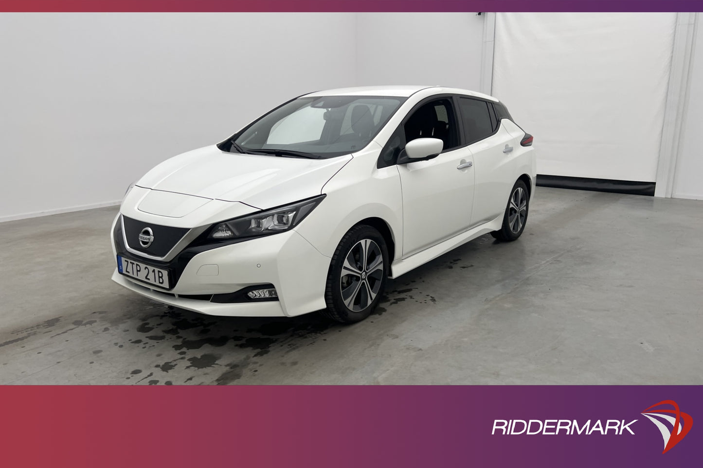 Nissan Leaf 40 kWh 150hk N-Connecta Värmare 360° Navi MOMS