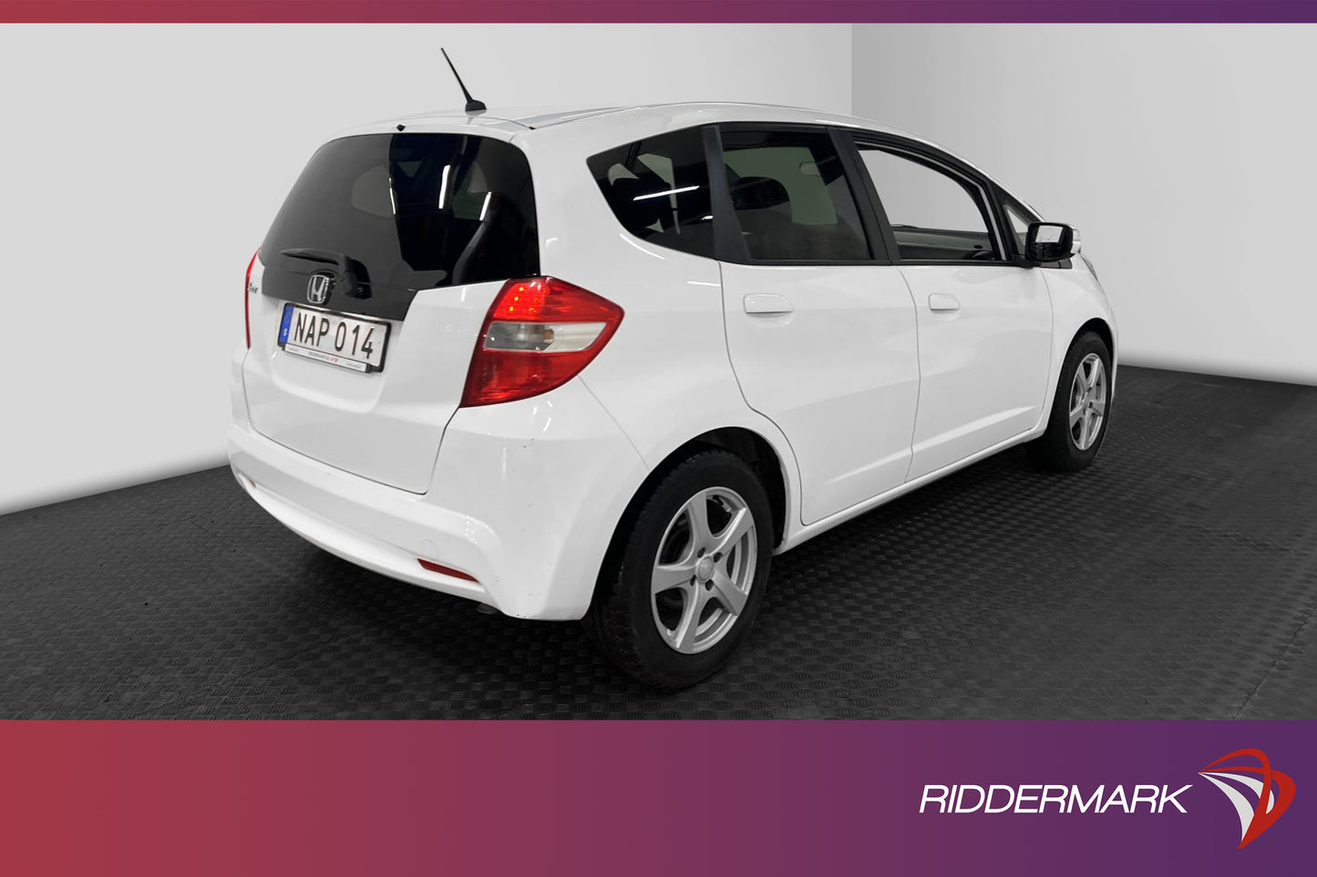 Honda Jazz 1.4 i-VTEC 99hk En-Brukare Välservad 0,47l/mil