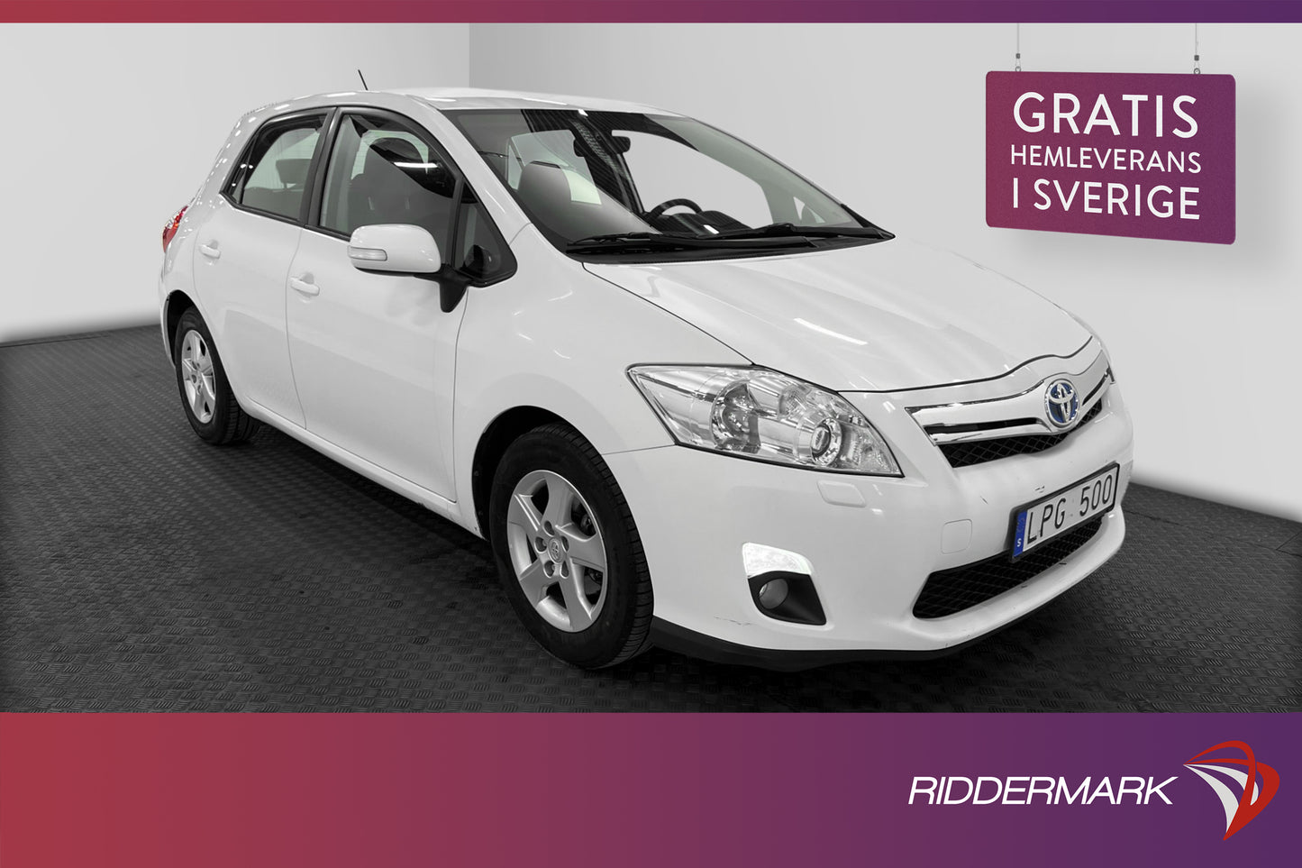 Toyota Auris Hybrid e-CVT 136hk 360kr Skatt Nyservad