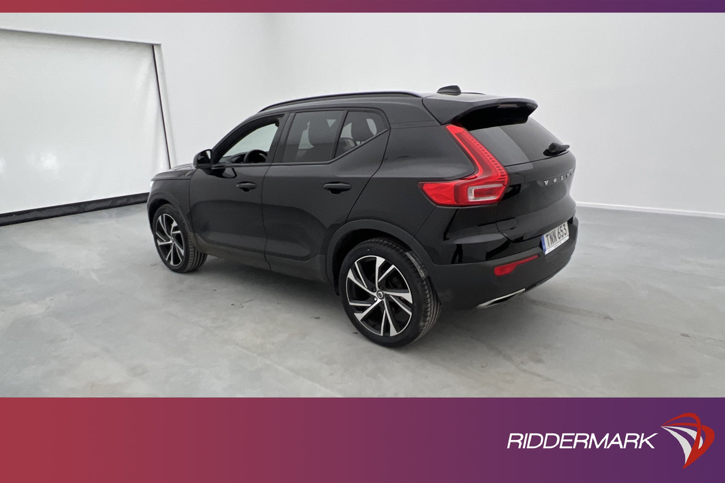 Volvo XC40 D4 AWD 190hk R-Design Kamera Navi VOC BLIS