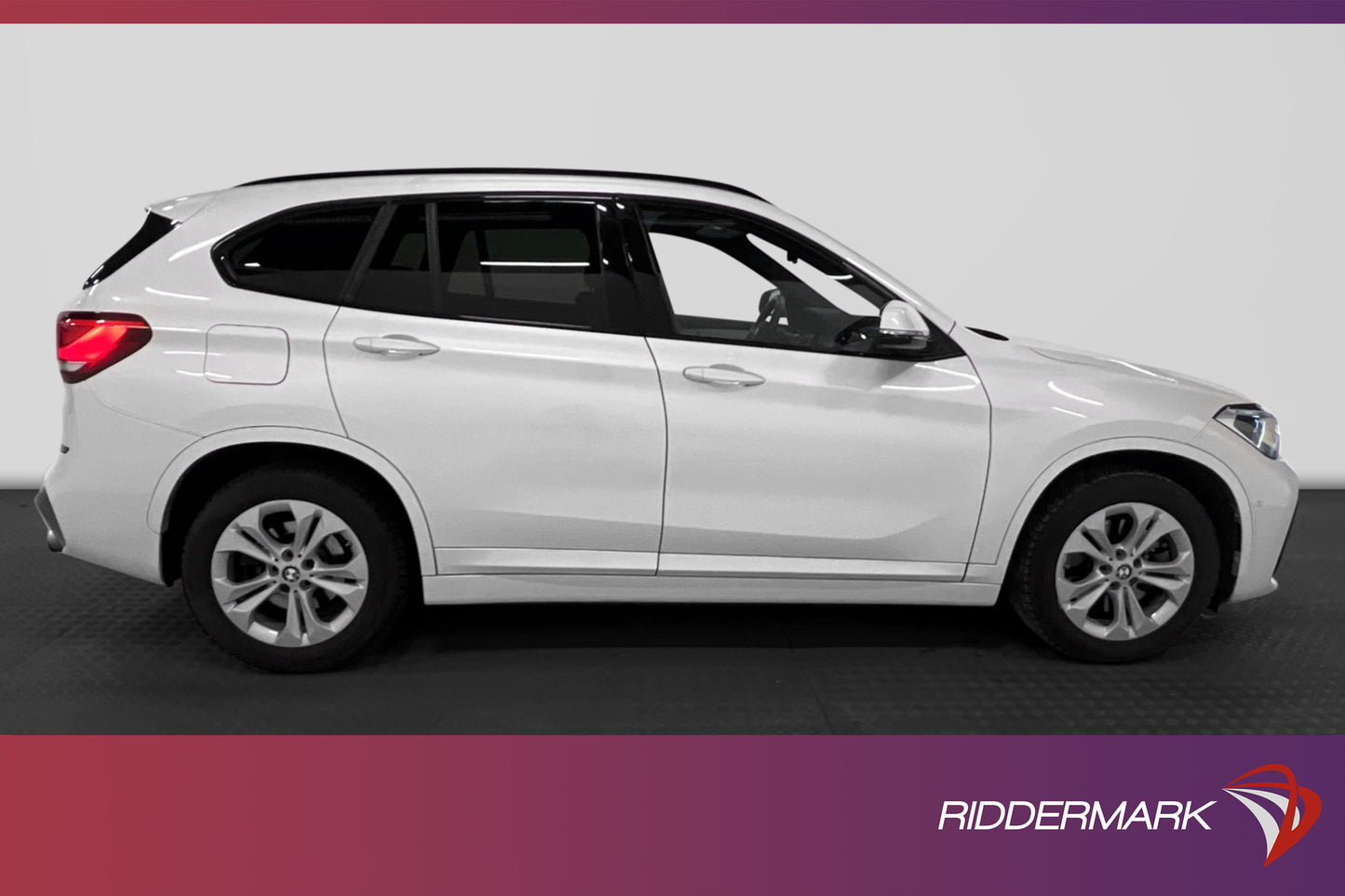 BMW X1 xDrive20d 190hk M Sport HUD Kamera Navi Skinn