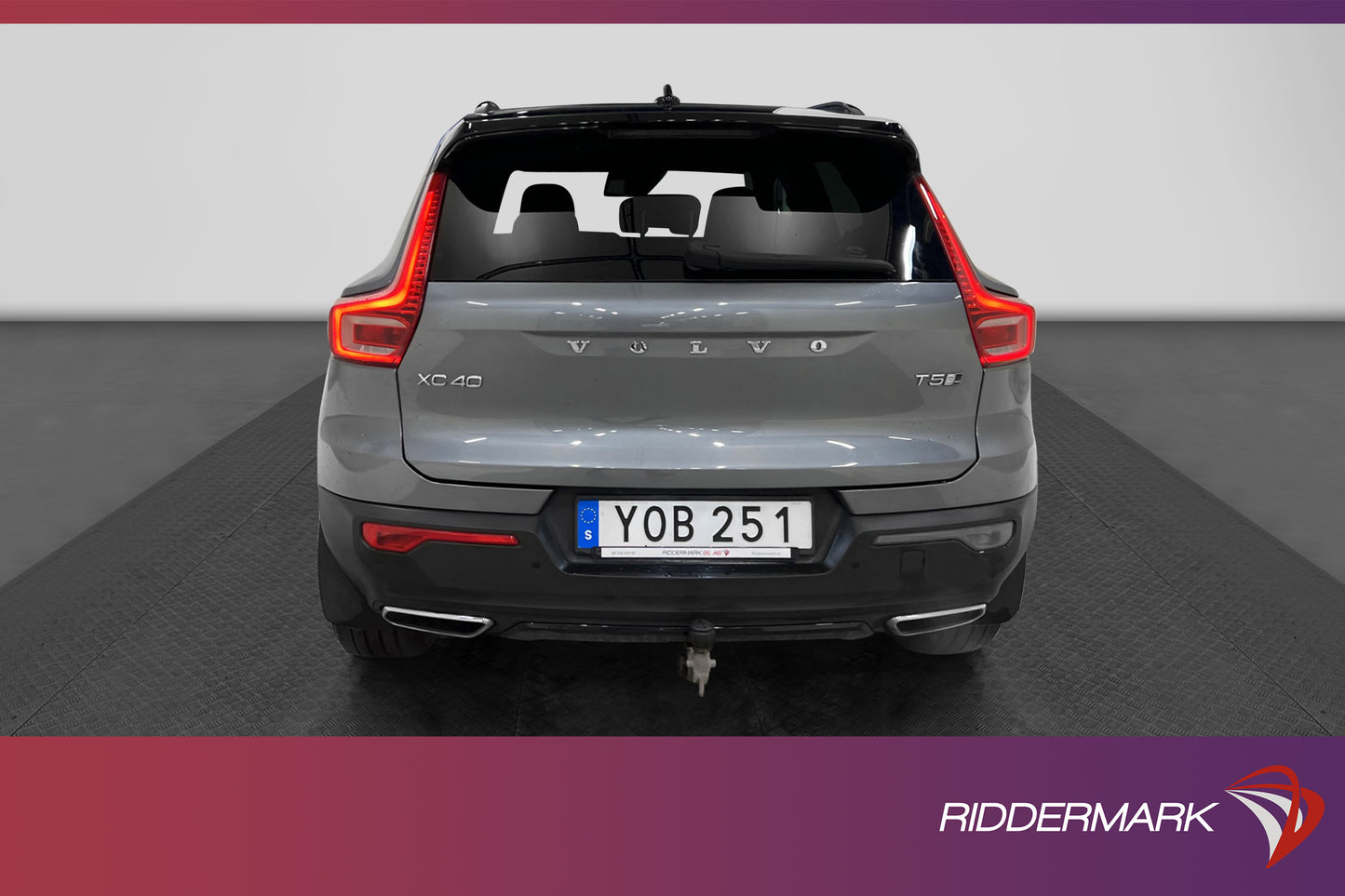 Volvo XC40 T5 AWD 247hk R-Design VOC Pano H/K 360° Navi Drag