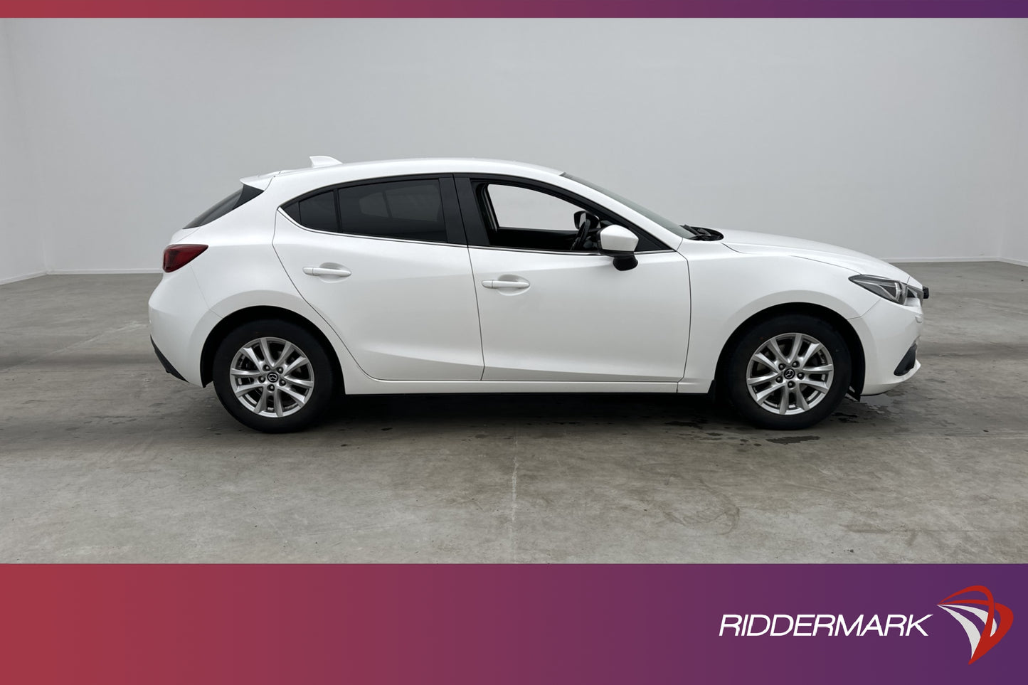 Mazda 3 Sport 2.0 SKYACTIV-G 120hk Core Navi Sensorer BT