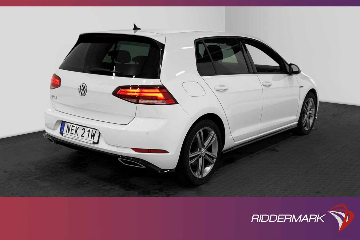 Volkswagen Golf 1.5 TSI DSG  R-Line P-sensorer App connect