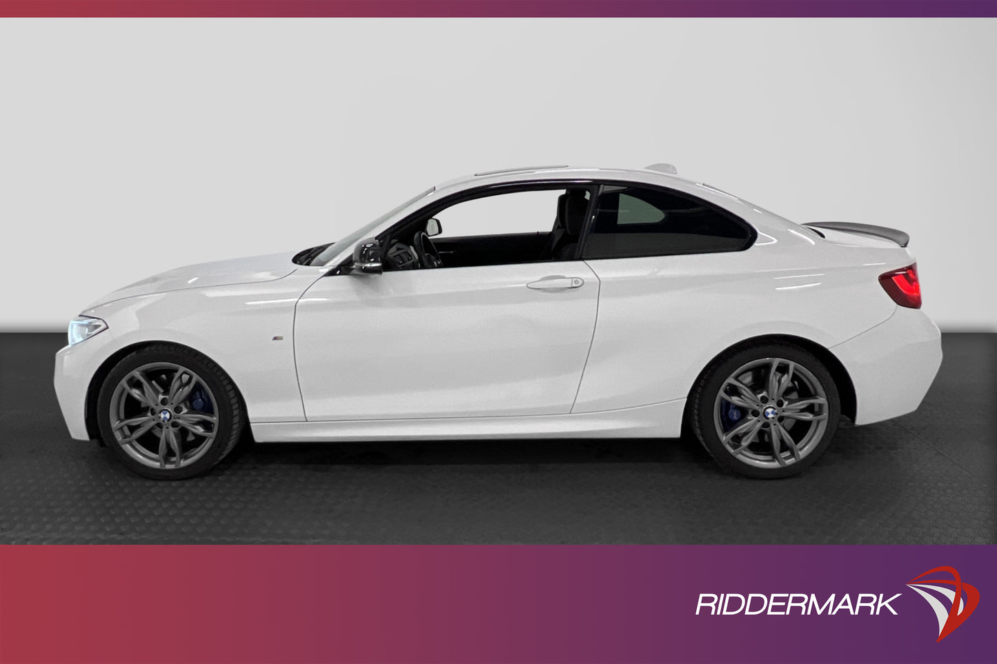 BMW M235i Coupé H/K B-kamera P-värme Navi Taklucka 326hk