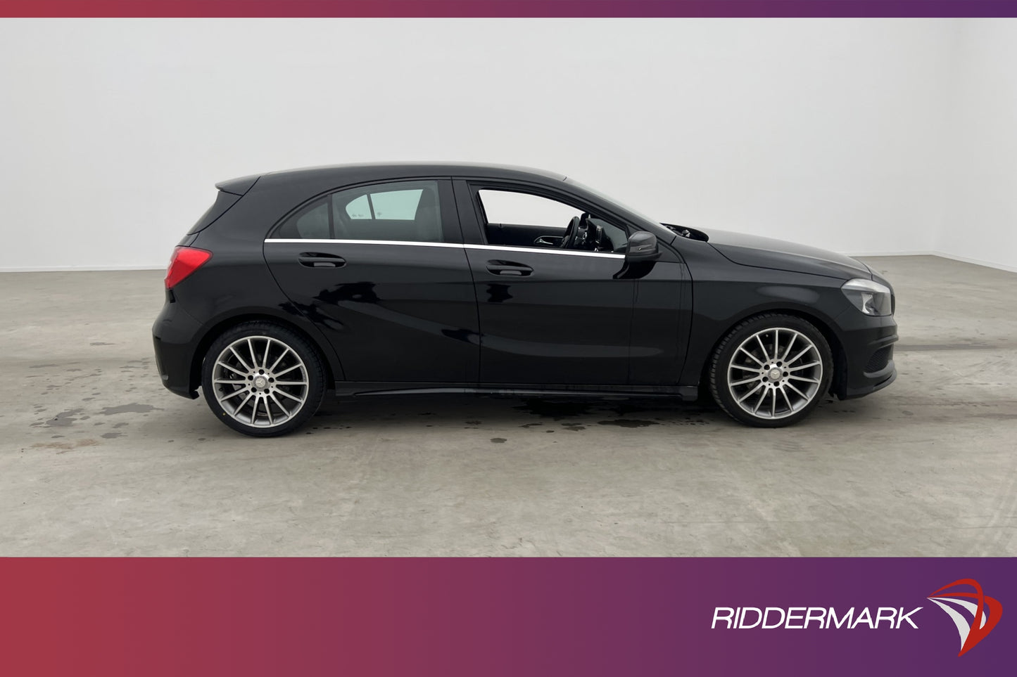 Mercedes-Benz A 180 CDI 7G-DCT 109hk AMG Sport Navi Drag