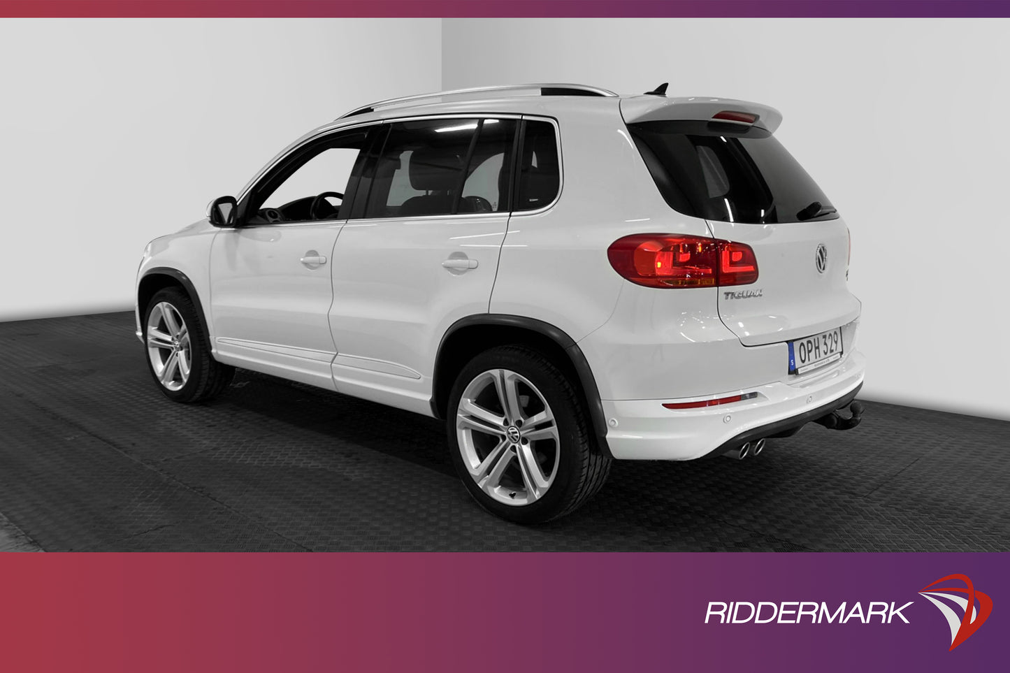 Volkswagen Tiguan 2.0 TDI 4M R-line Pano Värmare Drag Skinn