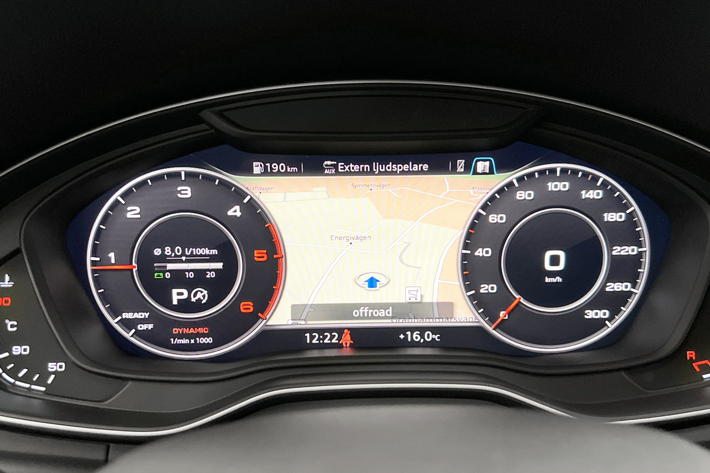 Audi Q5 2.0 TDI Q 190hk S-Line Cockpit Navi Kamera Drag