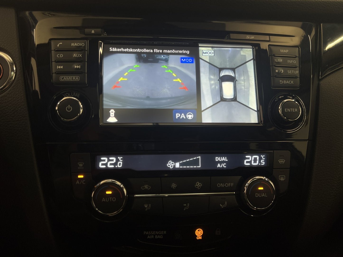 Nissan Qashqai 1.6 dCi Pano 360° Drag Keyless Navigation