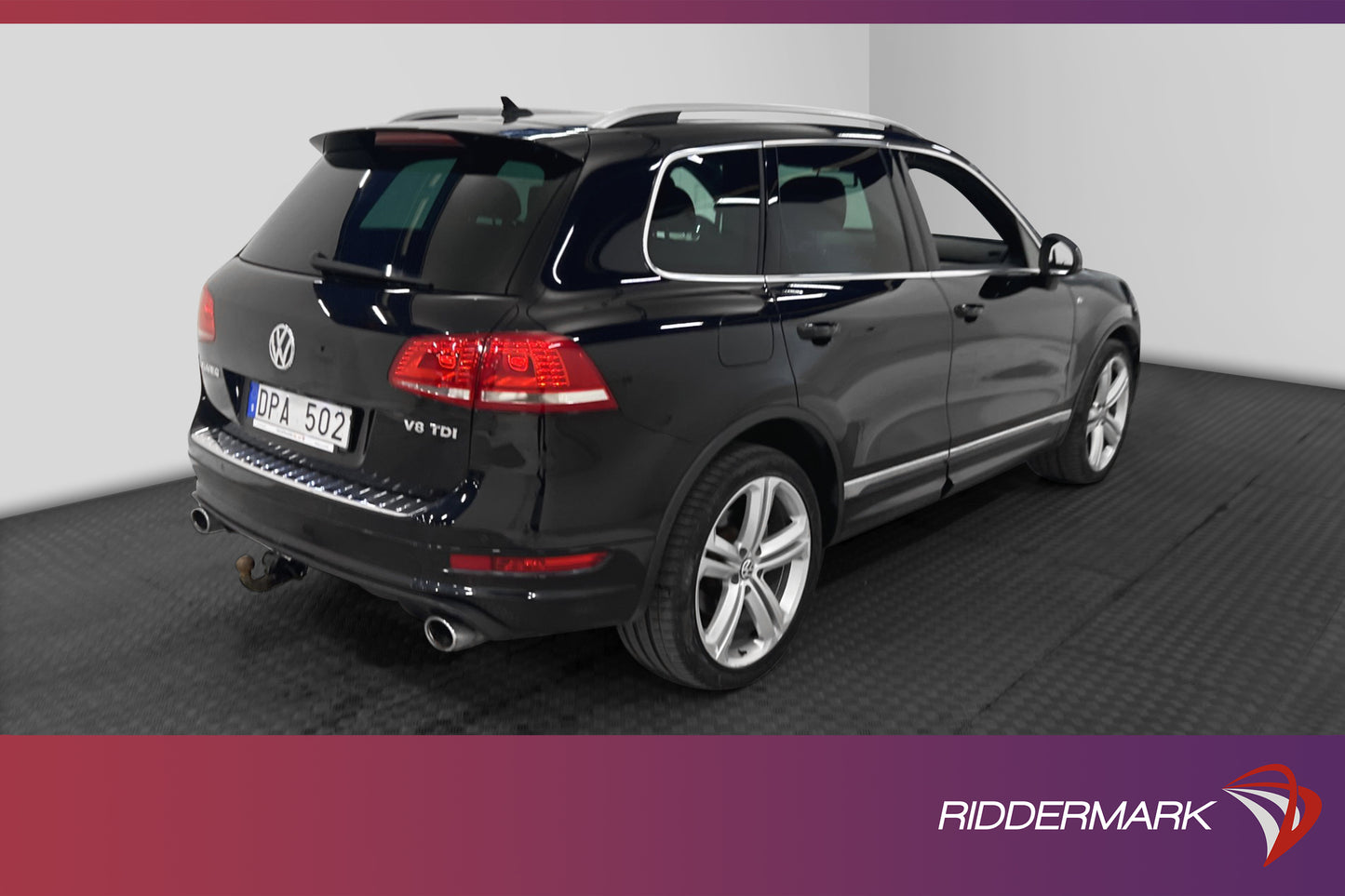 Volkswagen Touareg V8 4M 340hk R-Line Pano Luftfjädring 360°