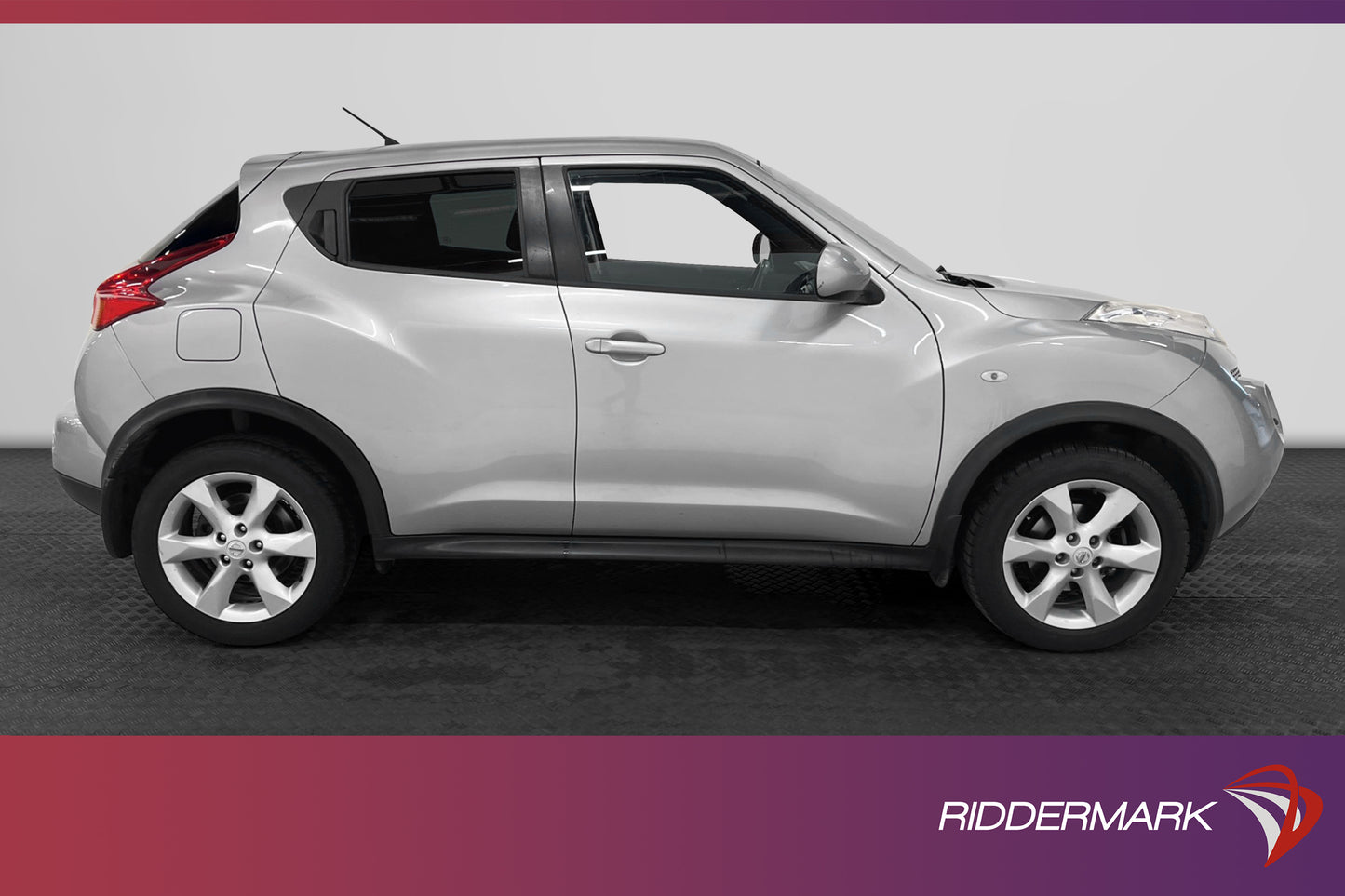 Nissan Juke 1.6 XTRONIC-CVT 117hk Navi Kamera Välservad