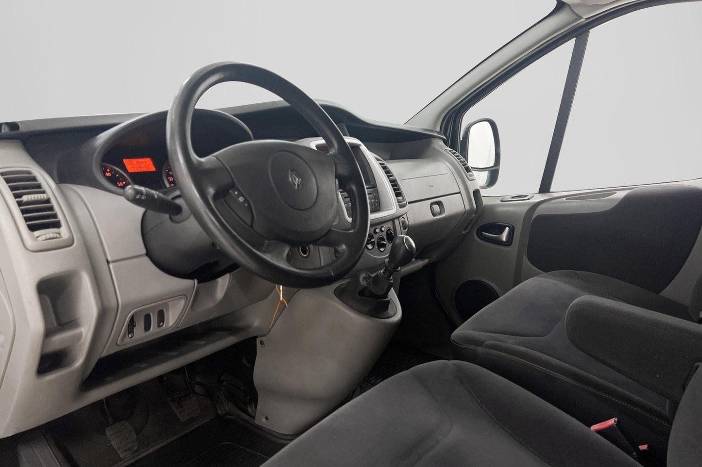 Renault Trafic Kombi Black Edt Lång 2.0dCi Dragkrok 9-Sits