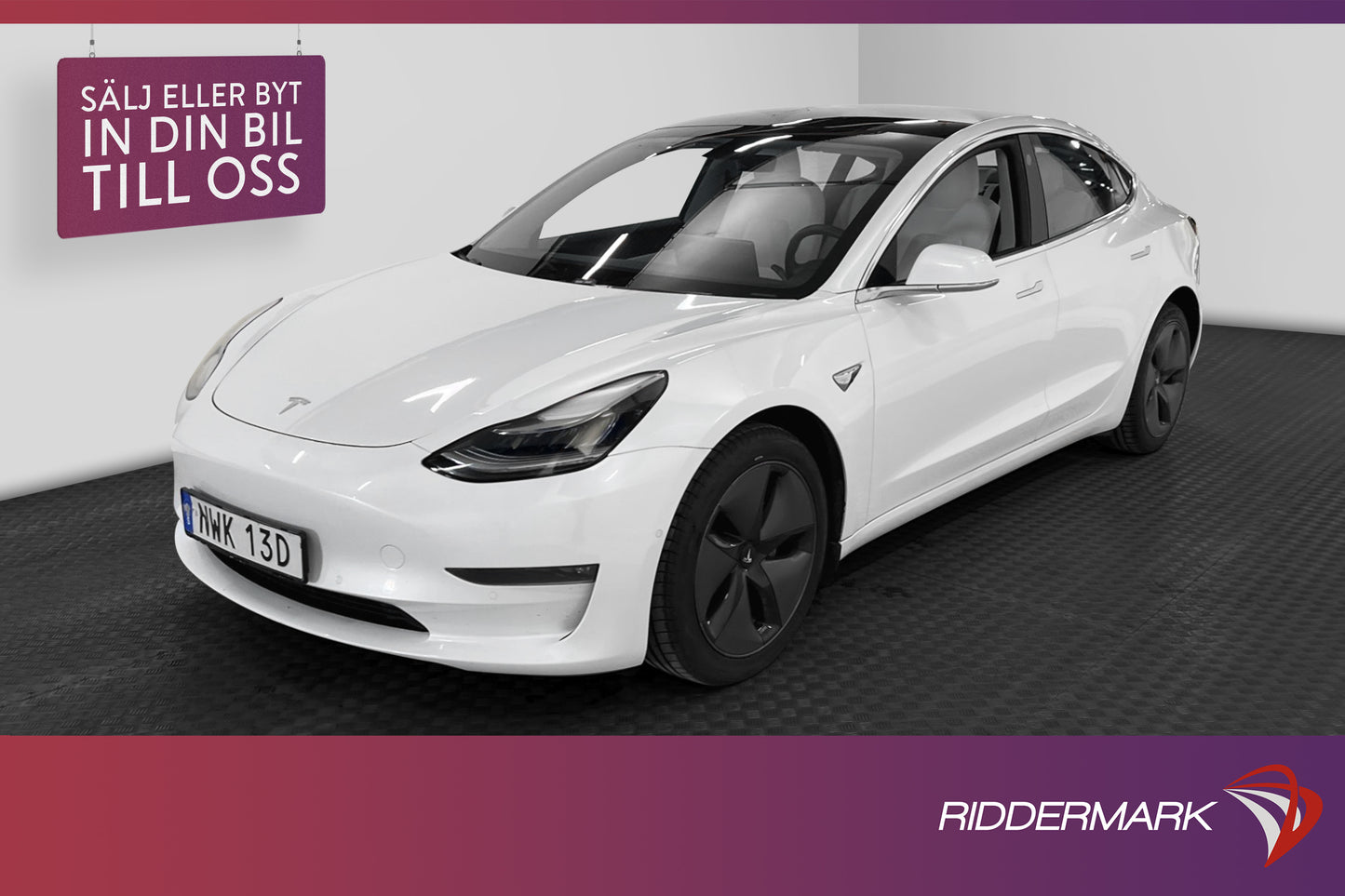 Tesla Model 3 Long Range AWD 440hk Svensksåld Ljus interiör