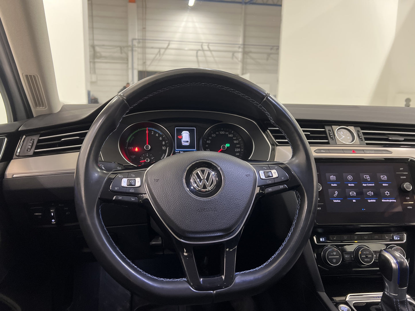 Volkswagen Passat GTE 218hk Executive Kamera Carplay Drag