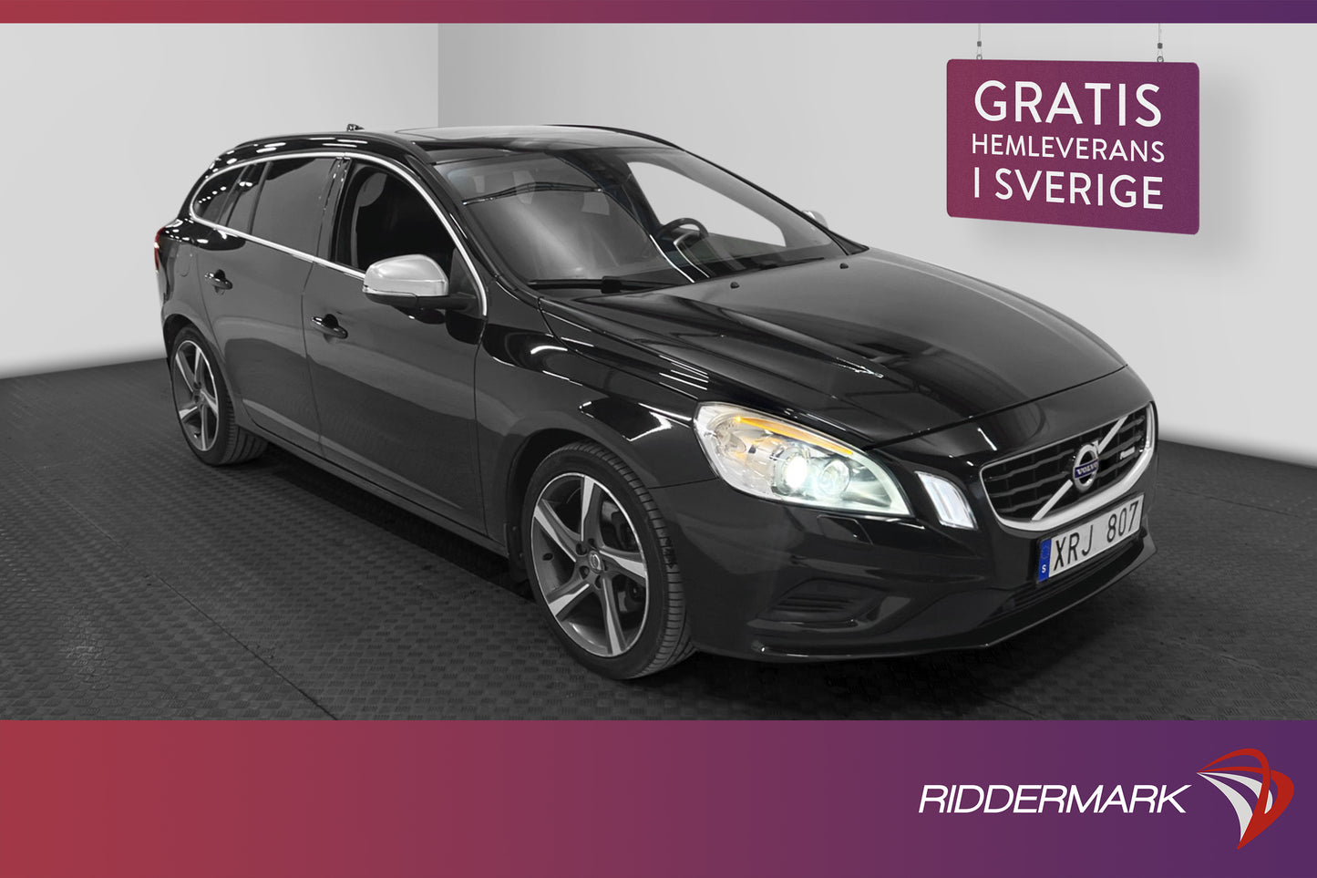 Volvo V60 D5 AWD 215hk R-Design VOC Värm Taklucka Navi Drag