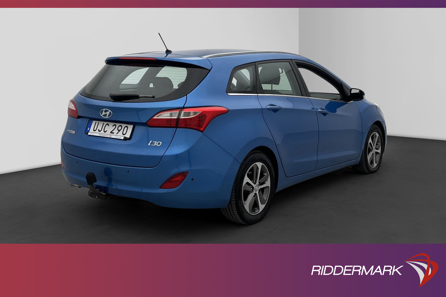 Hyundai i30 Kombi 1.6 CRDi 110hk Comfort Värm Sensorer Drag